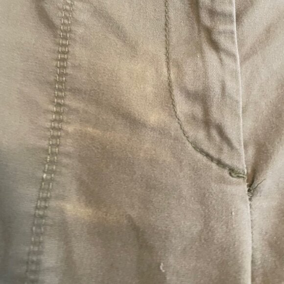LOFT Olive Green Pants, Size 8 - Picture 3 of 6
